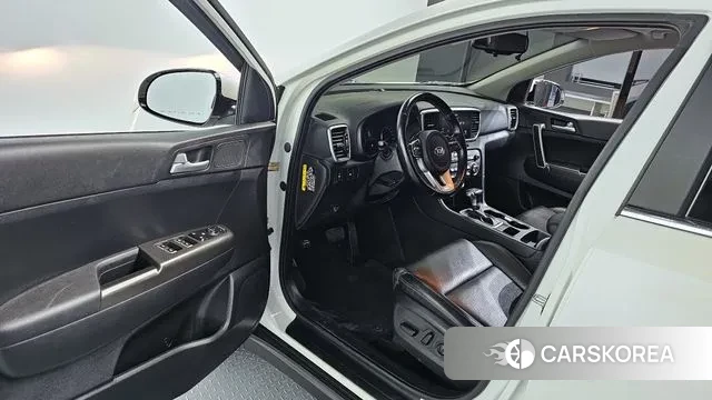 Kia Sportage The Bold 2018 Белый из Кореи, фото 2