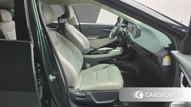 Kia EV6 2023 Зеленый из Кореи, фото 2