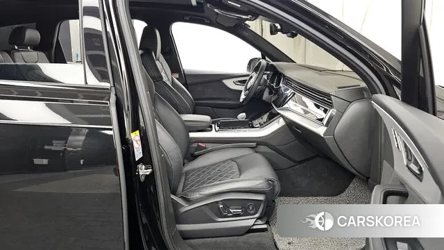 Audi Q7 (4M) 2023 Черный из Кореи, фото 2