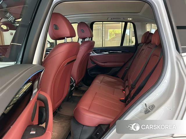 BMW iX3 2022 Белый из Китая, фото 2