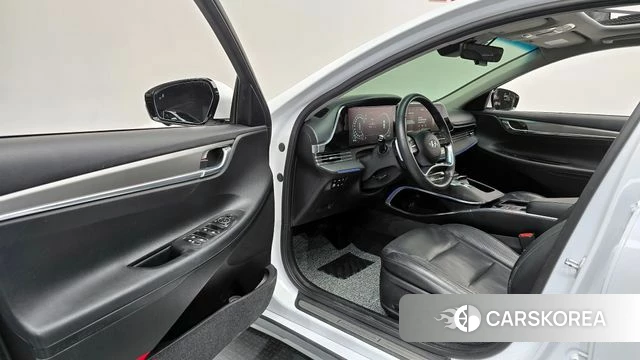 Hyundai The New Grandeur IG Hybrid 2022 Белый из Кореи, фото 2