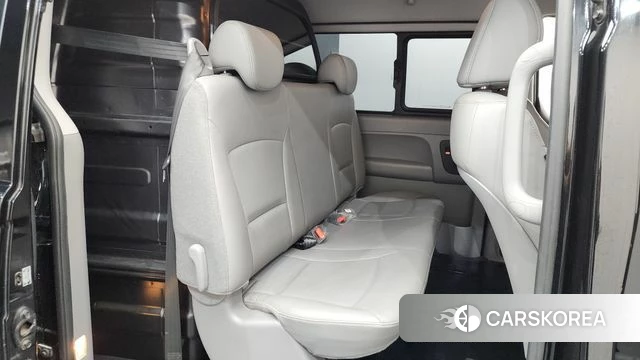 Hyundai The New Grand Starex 2019 Черный из Кореи, фото 2