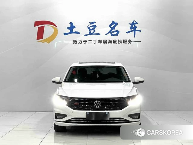 Volkswagen Sagitar 2022 Белый из Китая, фото 2