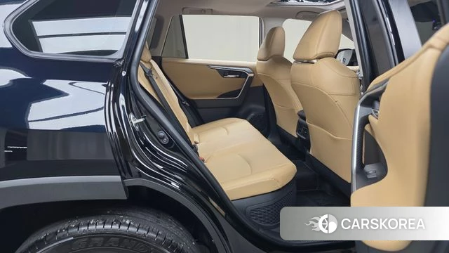 Toyota RAV4 5th Generation 2025 Черный из Кореи, фото 2