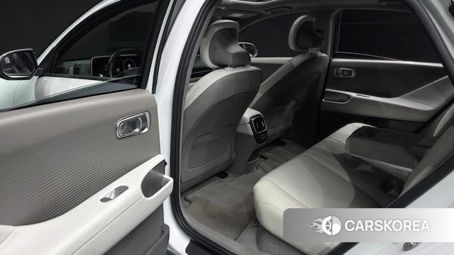 Hyundai Ionic 6 2022 Белый из Кореи, фото 2