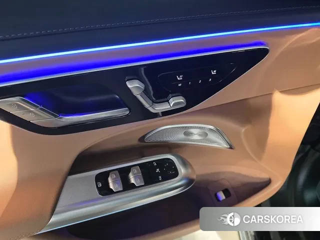 Mercedes-Benz E-Class W214 2025 Черный из Кореи, фото 2