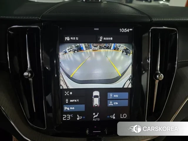 Volvo XC60 second Generation 2020 Белый из Кореи, фото 2