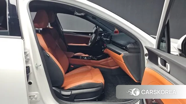 Kia The New K5 3rd generation 2024 Белый из Кореи, фото 2