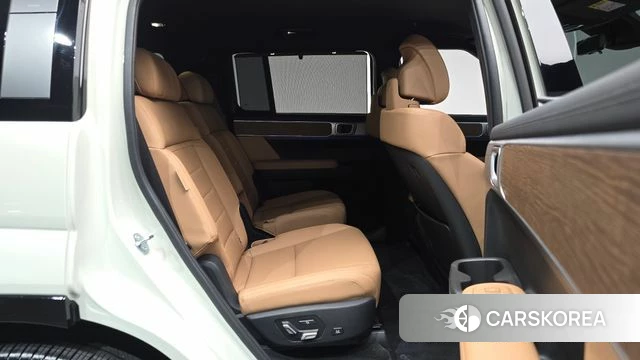 Hyundai Santa Fe (MX5) 2024 Жемчужный цвет из Кореи, фото 2