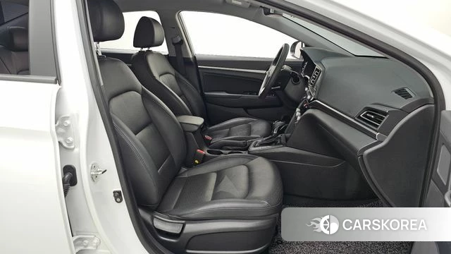 Hyundai The New Avante AD 2019 Белый из Кореи, фото 2