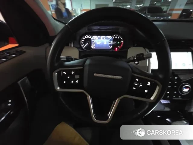 Land Rover Discovery Sports 2nd Generation 2021 Белый из Кореи, фото 2