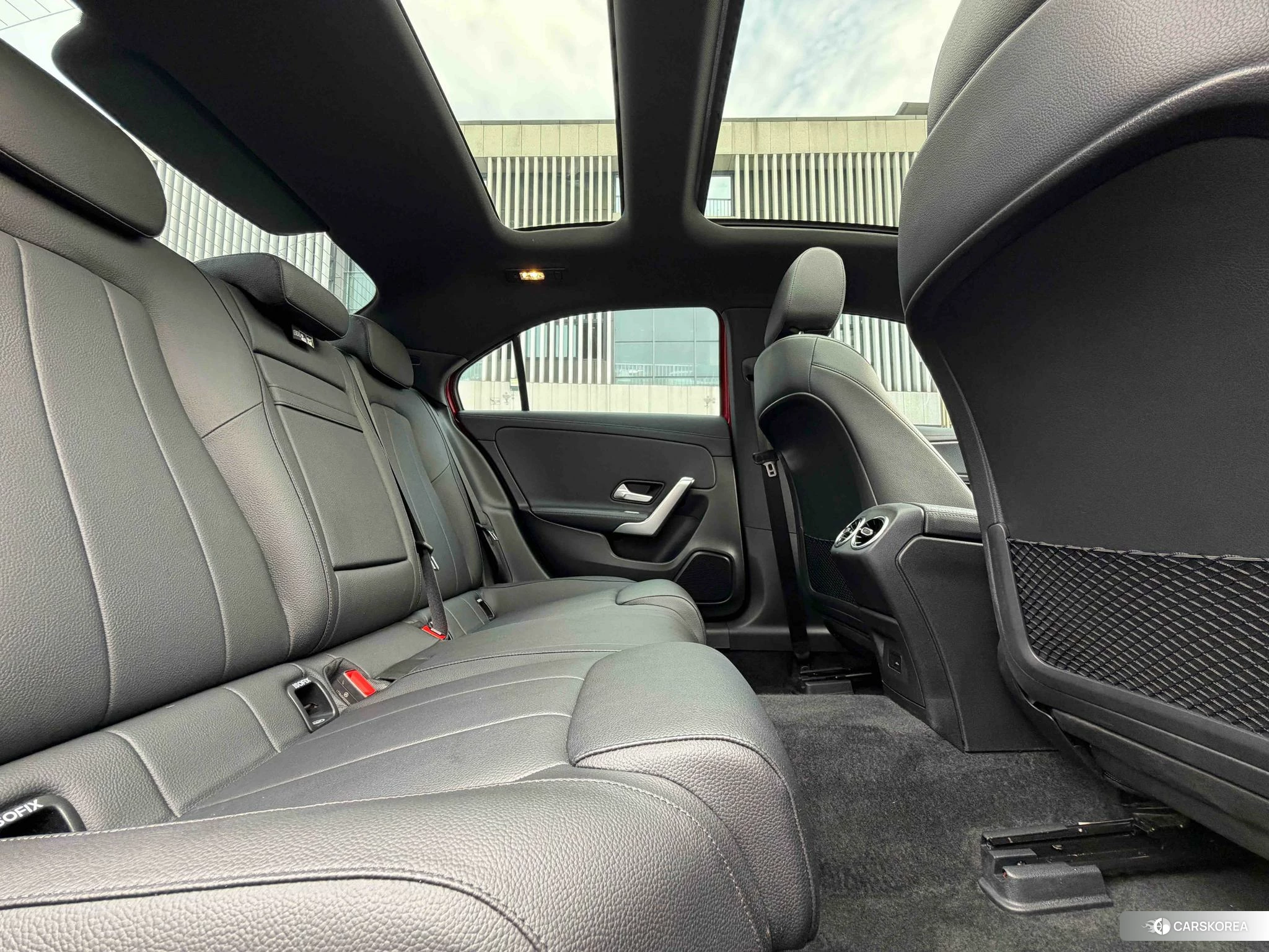 Mercedes-Benz Class A 2021 Красный из Китая, фото 2