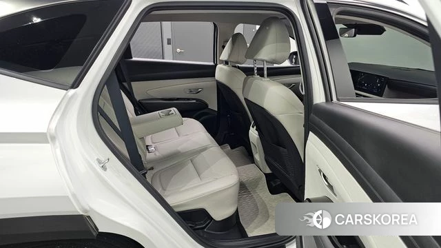 Hyundai The New Tucson Hybrid (NX4) 2024 Белый из Кореи, фото 2