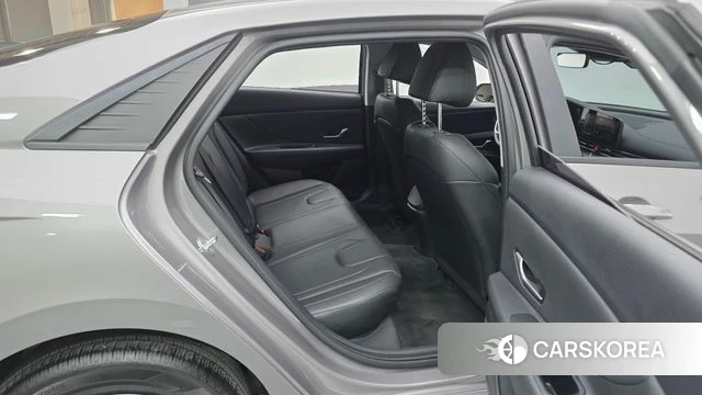 Hyundai Avante (CN7) 2020 Серебристо-серый из Кореи, фото 2