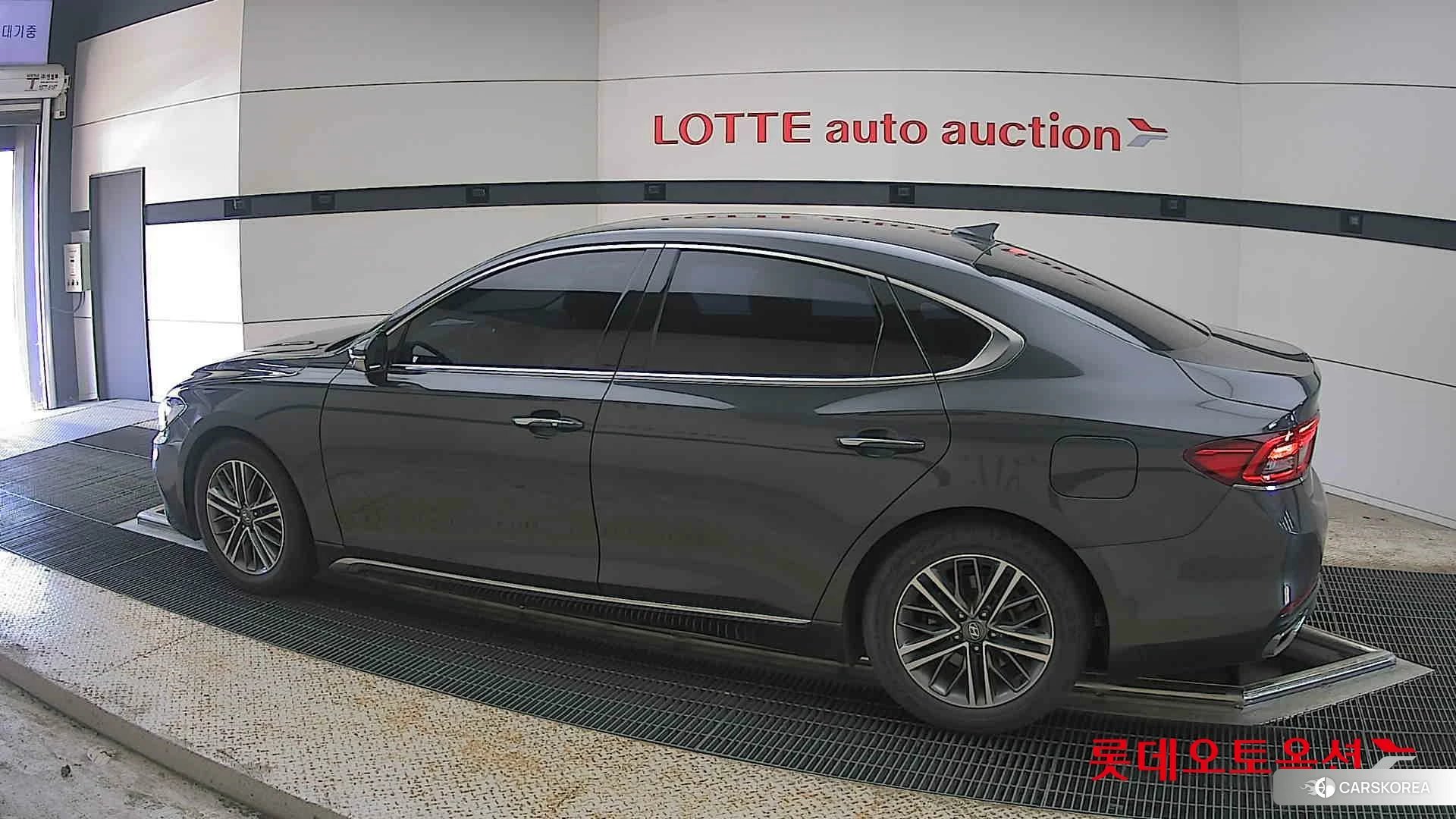 Hyundai Grandeur 2019 Nocturne Gray из Кореи, фото 2