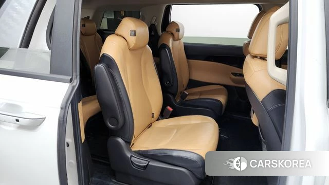 Kia Carnival 4th generation 2020 Белый из Кореи, фото 2