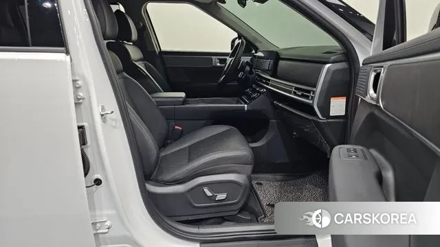 Hyundai Santa Fe (MX5) 2024 Белый из Кореи, фото 2