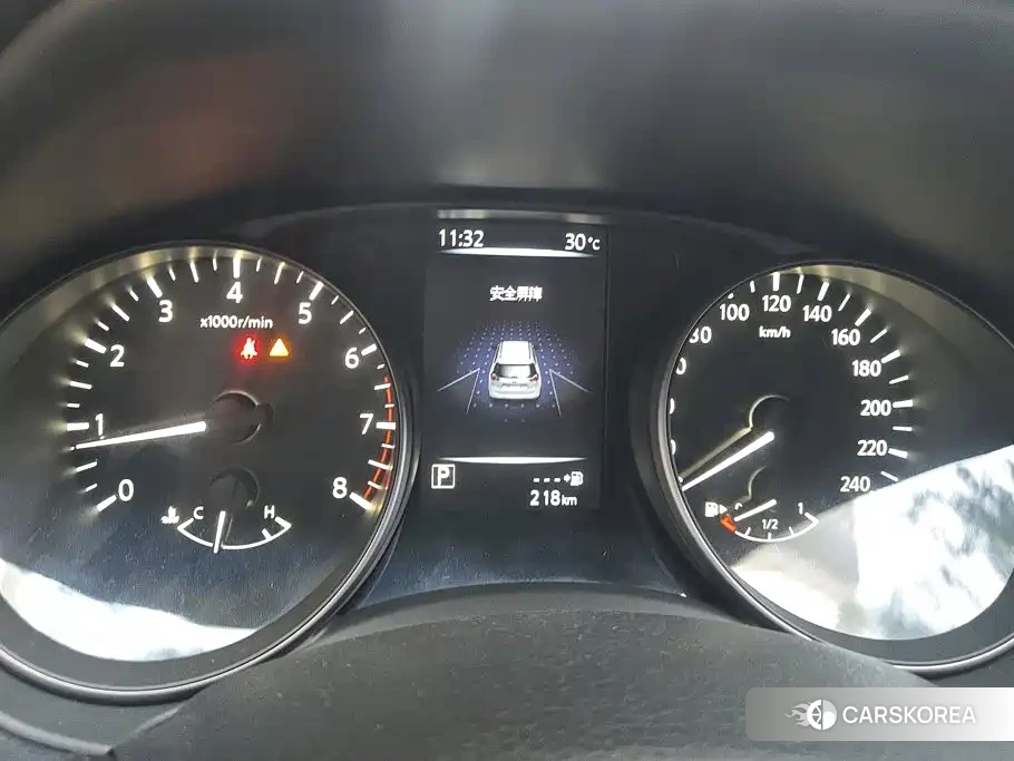 Nissan Qijun 2025 Белый из Китая, фото 2