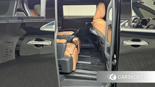 Toyota Alphard 4th Generation 2025 Черный из Кореи, фото 2