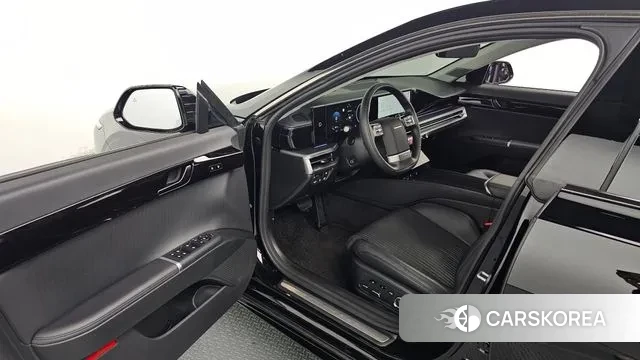 Hyundai Grandeur Hybrid (GN7) 2023 Черный из Кореи, фото 2