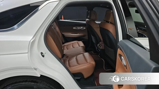 Genesis GV70 2024 Белый из Кореи, фото 2