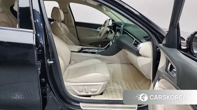 Genesis G70 2020 Черный из Кореи, фото 2