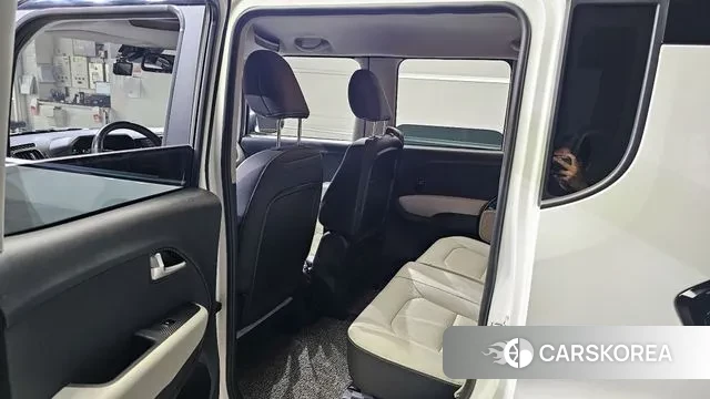 Kia The New Kia Ray 2023 Белый из Кореи, фото 2