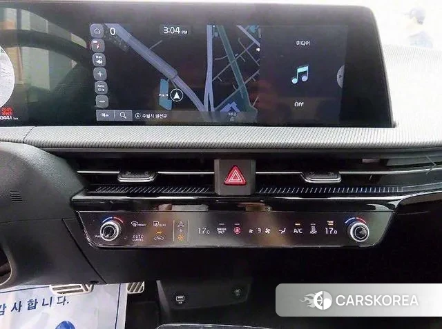 Kia EV6 2023 Черный из Кореи, фото 2