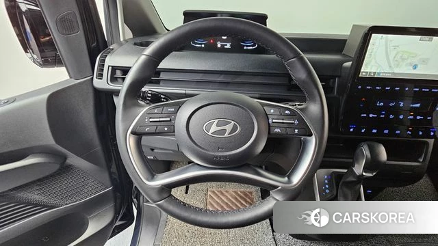 Hyundai Staria 2024 Черный из Кореи, фото 2