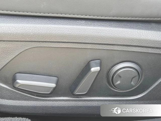 Kia K5 3rd generation 2022 Жемчужный цвет из Кореи, фото 2