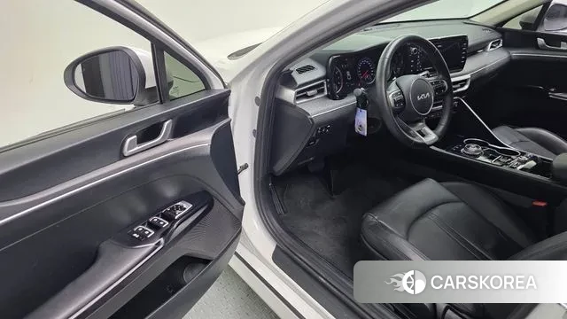 Kia K5 3rd generation 2022 Белый из Кореи, фото 2