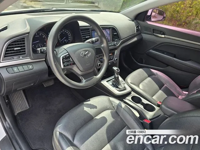 Hyundai Avante AD 2018 Белый из Кореи, фото 2