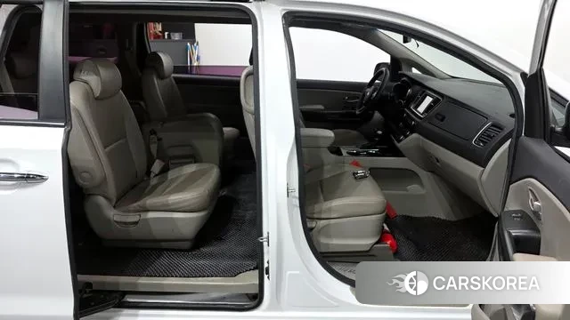 Kia The New Carnival 2020 Белый из Кореи, фото 2