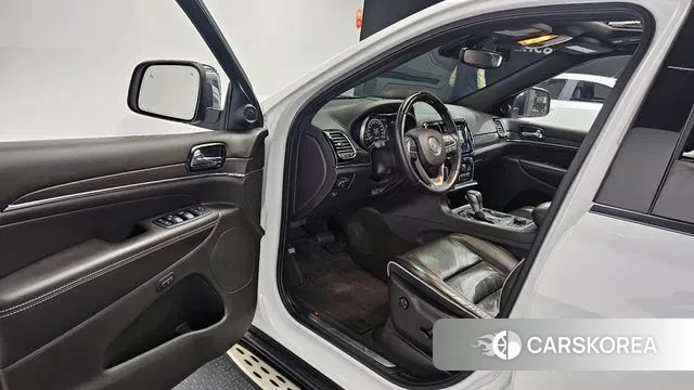 Jeep Grand Cherokee 2019 Белый из Кореи, фото 2