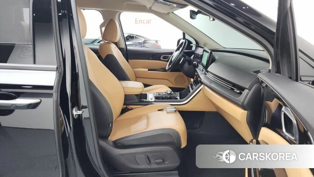 Kia Carnival 4th generation 2022 Черный из Кореи, фото 2