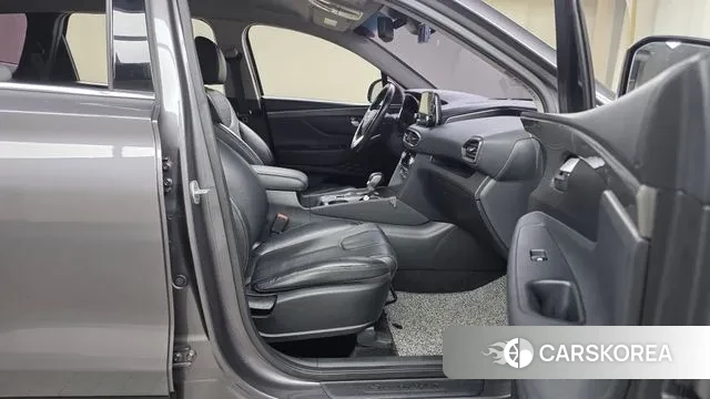 Hyundai Santa Fe TM 2018 Серый из Кореи, фото 2