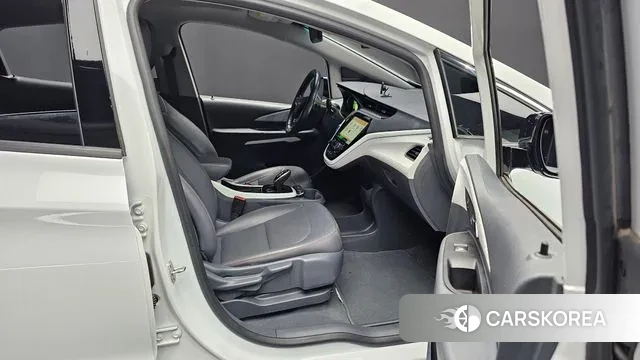 Chevrolet (GM Daewoo) Bolt EV 2021 Белый из Кореи, фото 2