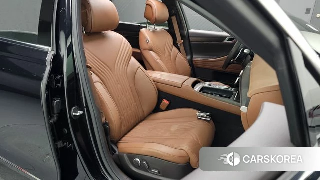 Genesis G80 (RG3) 2022 Черный из Кореи, фото 2