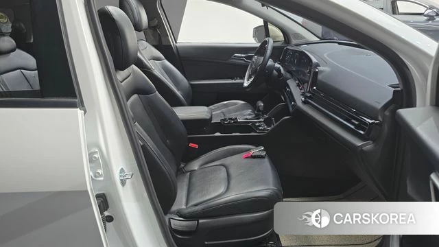 Kia Sportage 5th Generation 2022 Белый из Кореи, фото 2