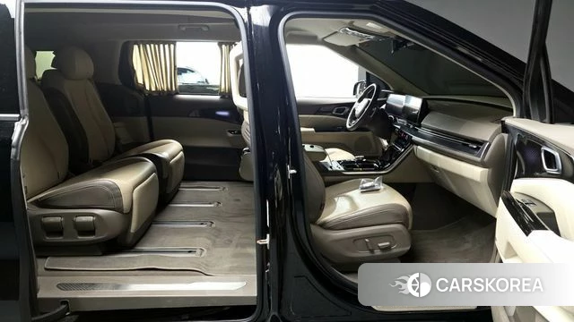 Kia Carnival 4th generation 2022 Черный из Кореи, фото 2