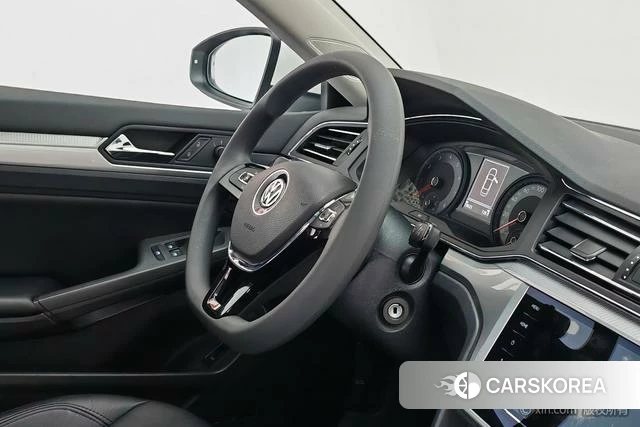 Volkswagen Lingdu 2021 Белый из Китая, фото 2
