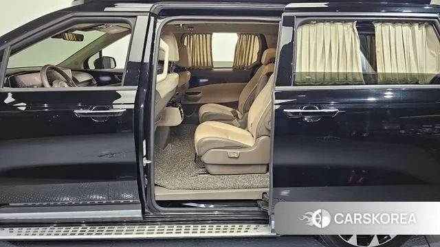 Kia Carnival 4th generation 2021 Черный из Кореи, фото 2