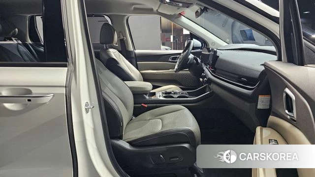 Kia The New Carnival 4th Generation 2024 Белый из Кореи, фото 2