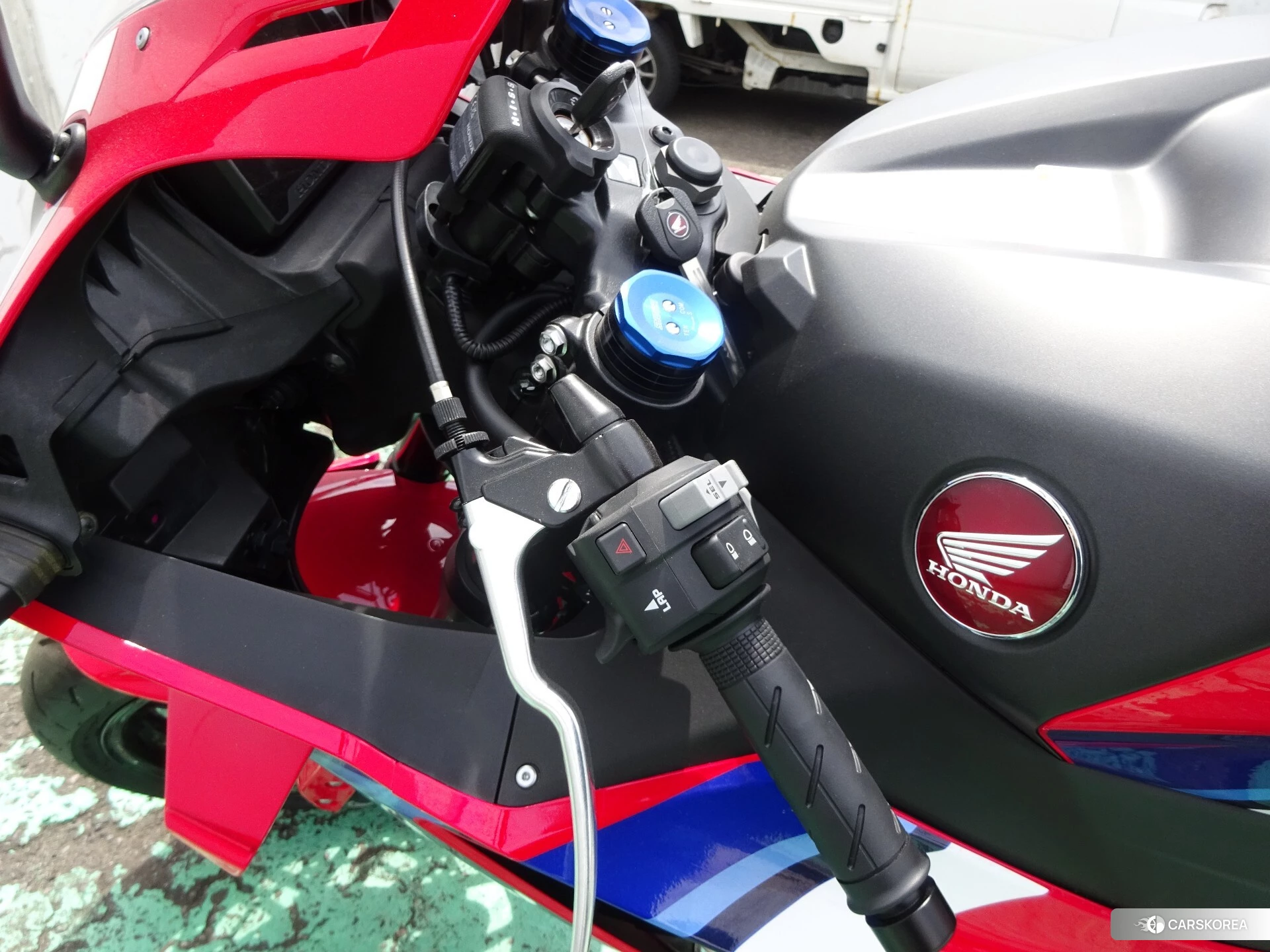 Проданный Honda CBR600RR id 3947700 из Японии, фото 4