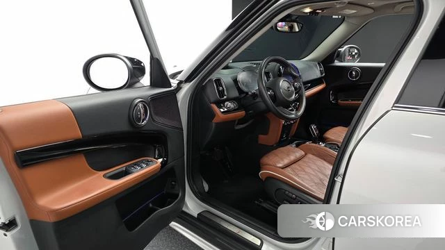 Mini Cooper SD Countryman 2021 Серебряный из Кореи, фото 2