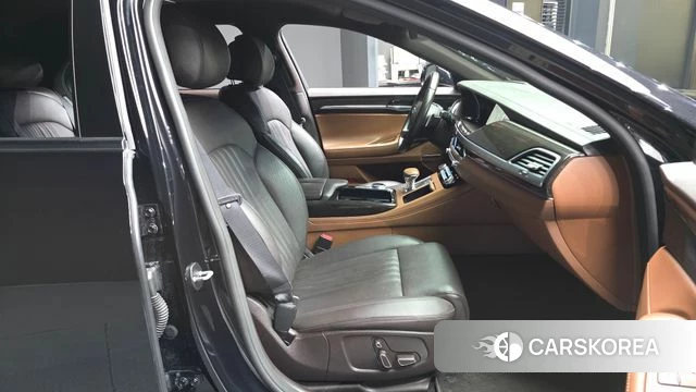 Genesis G90 2021 Черный из Кореи, фото 2