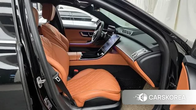 Mercedes-Benz S-Class W223 2024 Черный из Кореи, фото 2