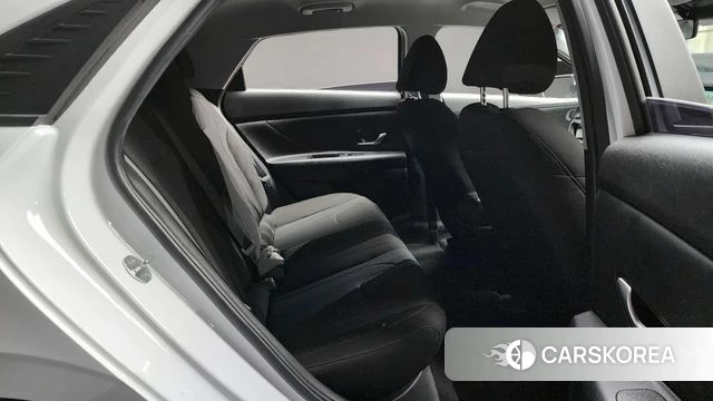 Hyundai Avante (CN7) 2021 Белый из Кореи, фото 2