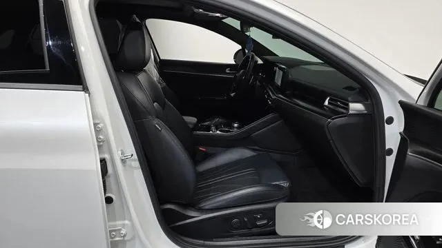 Kia K5 3rd generation 2023 Белый из Кореи, фото 2