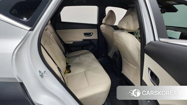 Hyundai Kona (SX2) 2025 Белый из Кореи, фото 2